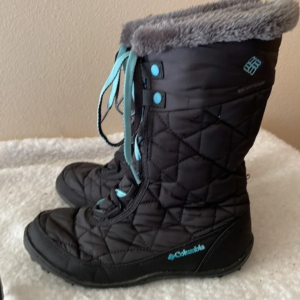 Nwot Columbia 200 Grams Quilted Snow Boots Size 5